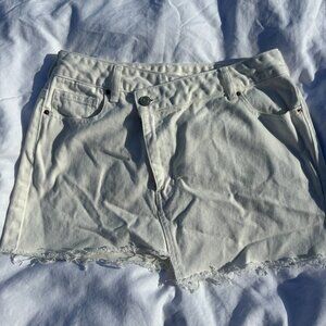 5/$10🌟 | White Denim Skirt | Pacsun